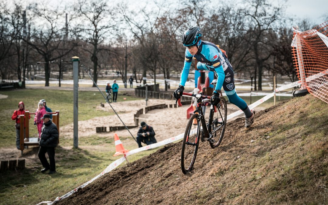 Kettős sikert aratott a Piroska Szörp Kecskeméti Első Sor SE a XII. Kőbányai Bringapark Kupán!